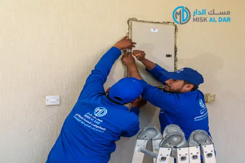 فني كهربائي منازل