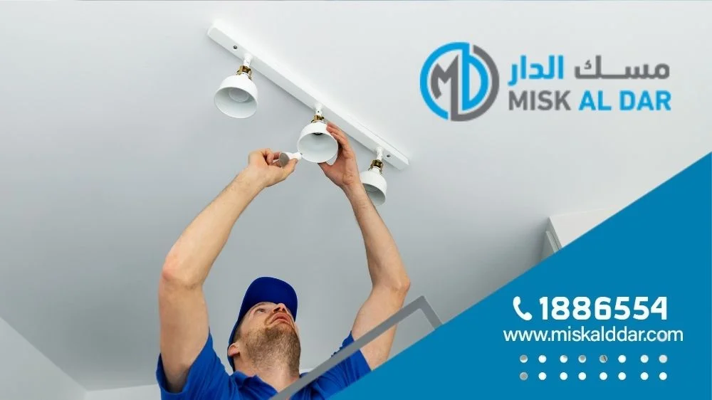 فني كهرباء الأحمدي