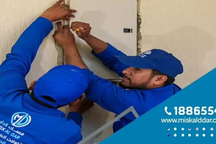 كهربائي منازل الأحمدي 96522094040 خدمة كهرباء 24 ساعة