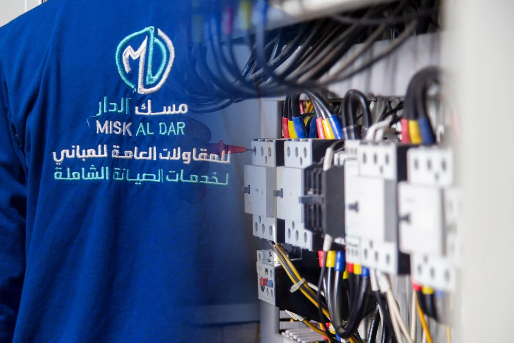 فني كهربائي العارضية